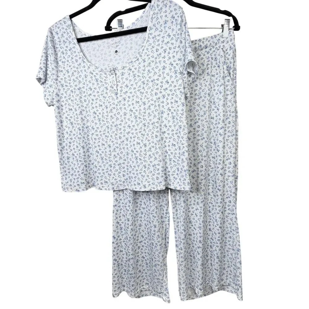 Jaclyn New York Intimates NWOT White Blue Floral Ditsy Print Pajama Lounge Set